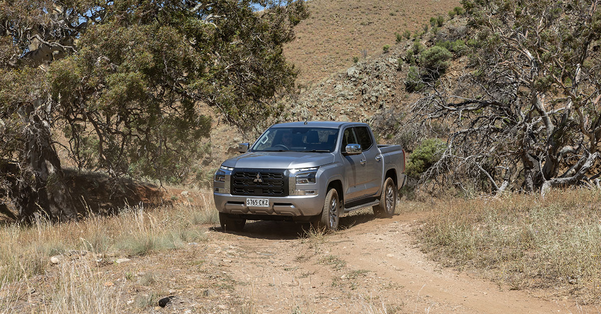 Mitsubishi Triton GLSB lade Silver in the bush